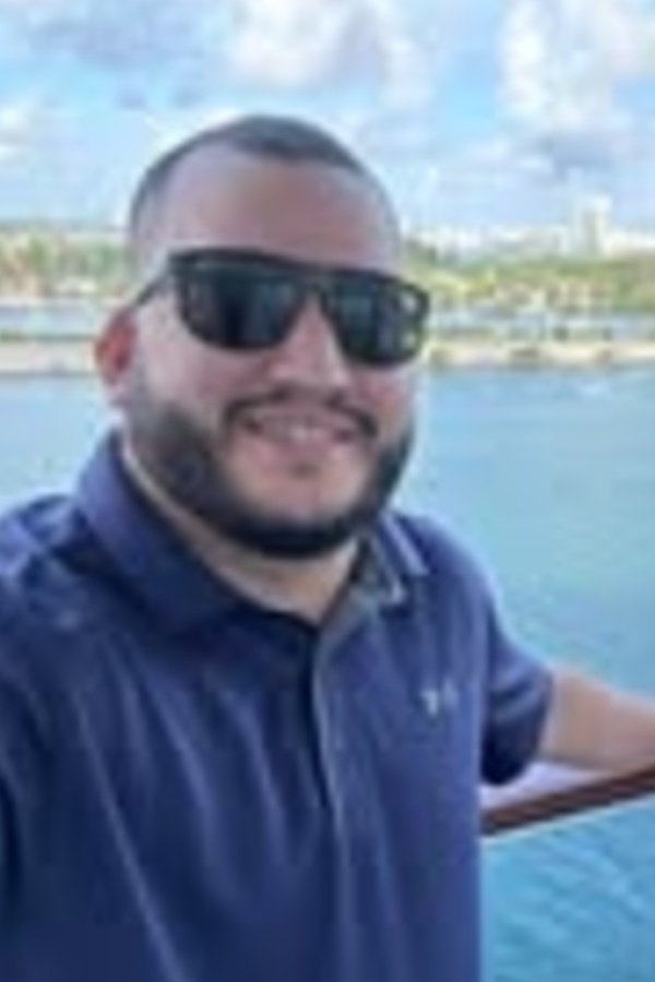 Cruise Brothers Travel Agent Carlos Quiroga